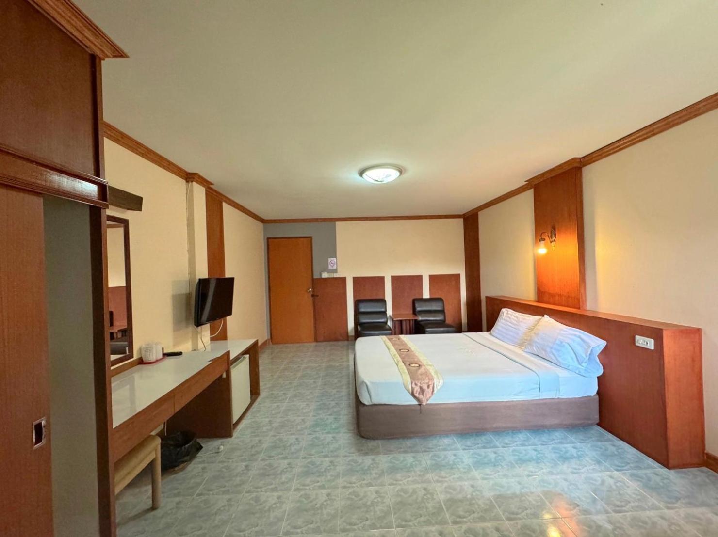 โรงแรมสยามบูทีค บุรีรัมย์ Luaran gambar