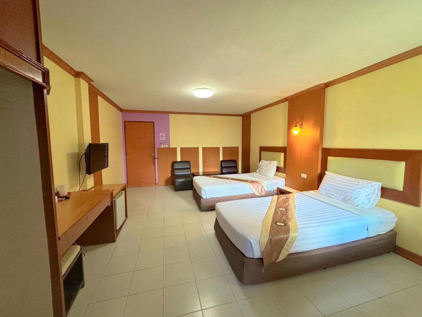 โรงแรมสยามบูทีค บุรีรัมย์ Luaran gambar