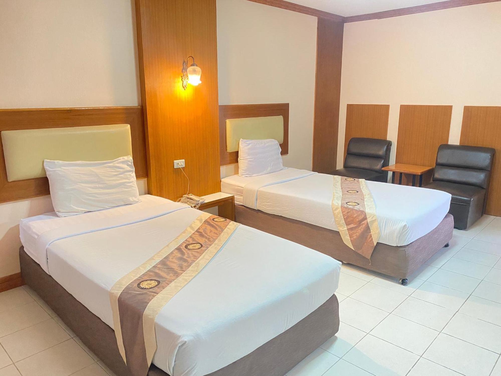 โรงแรมสยามบูทีค บุรีรัมย์ Luaran gambar